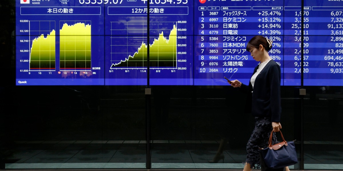 Borsa di Tokyo, apertura in calo (-0,52%)
