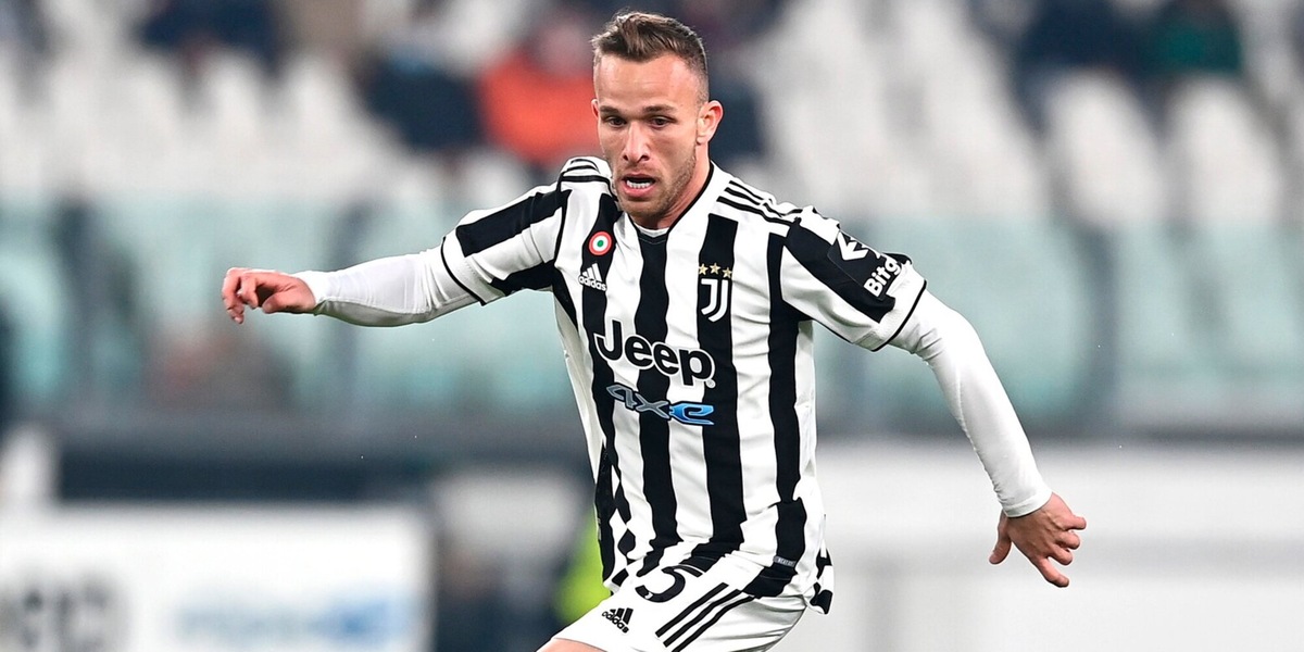 Arthur-Gremio, si può fare! Ecco la cifra chiesta dalla Juve: lavori in corso per trovare una quadra