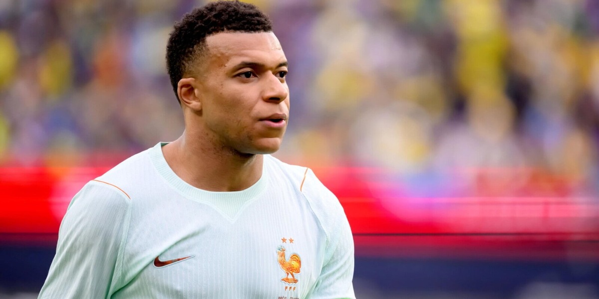 Francia, Deschamps sfida subito Haaland: "Norvegia è tra le big, ma Mbappé è in forma smagliante"