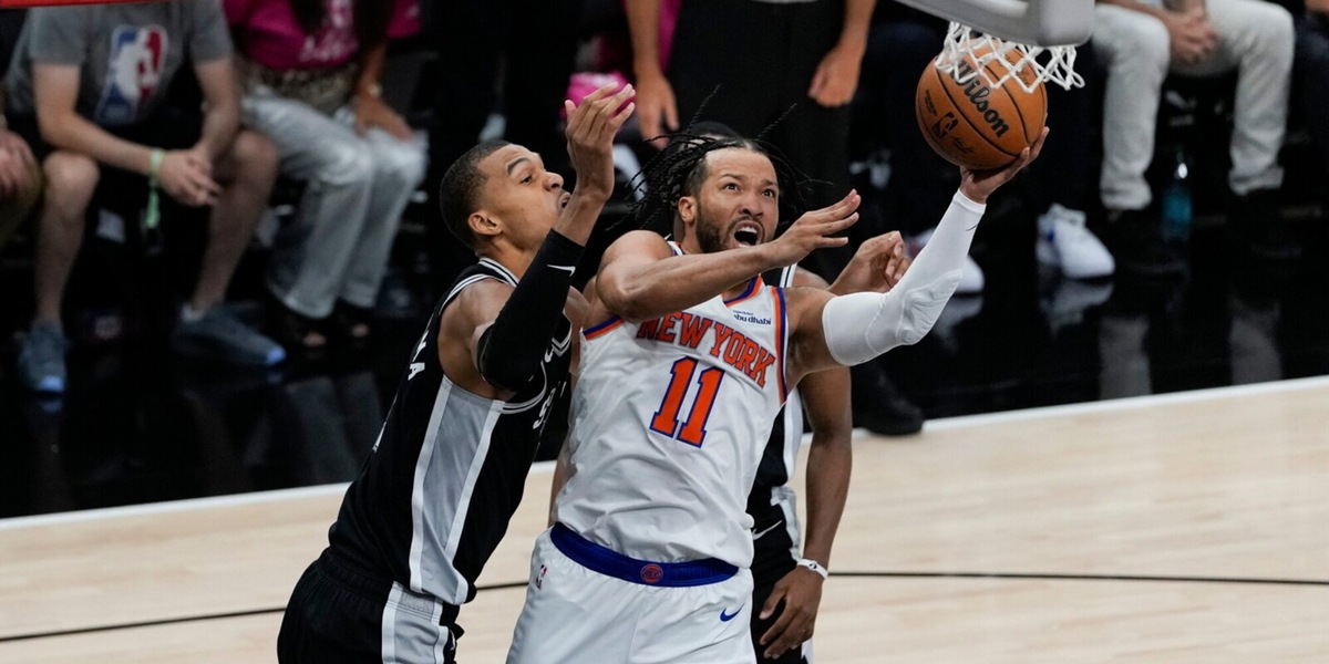 San Antonio perde Gara 1 per la prima volta in finale! Brunson guida la rimonta dei Knicks