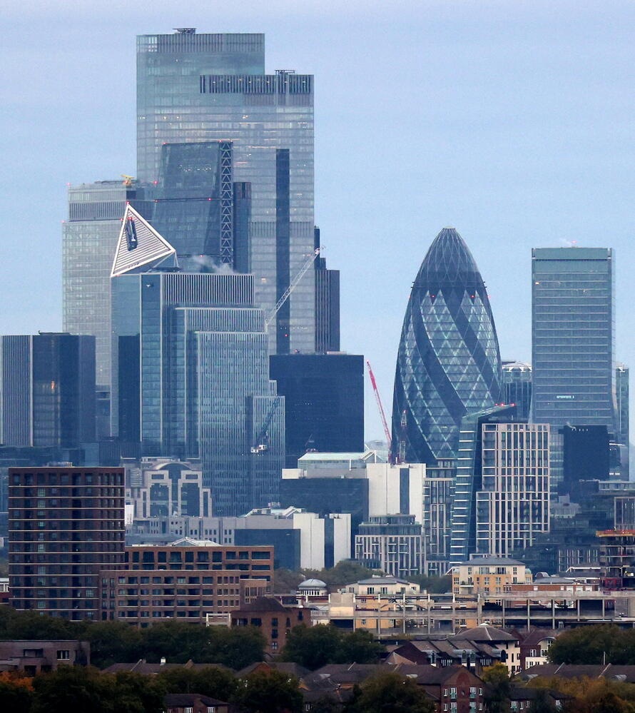 Borsa: l'Europa conclude in crescita, Londra +0,2%