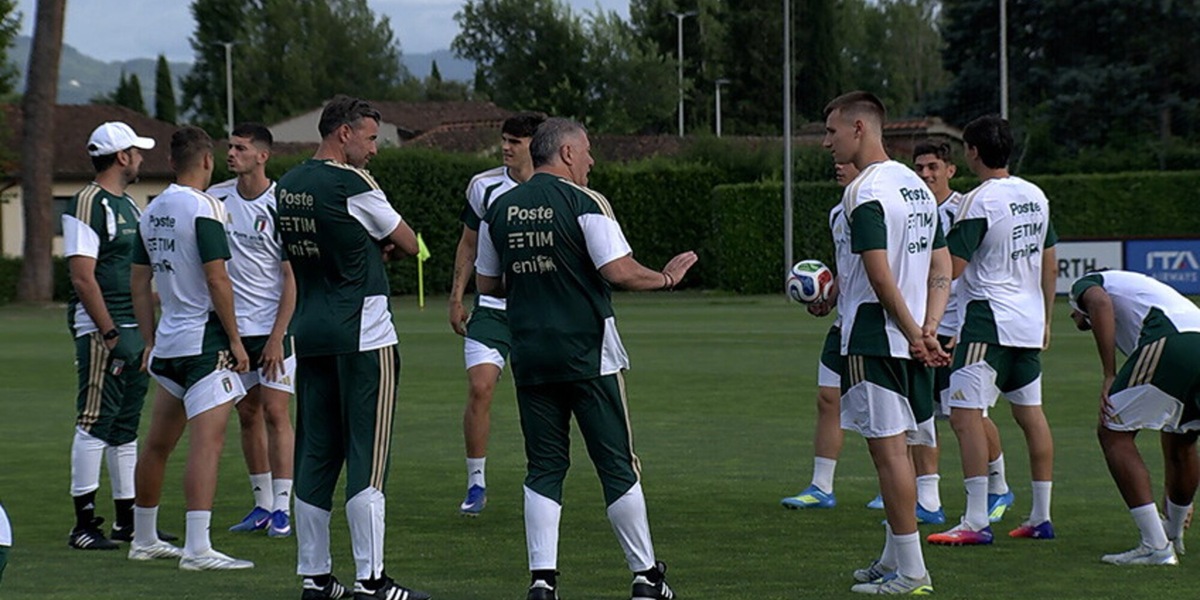 Azzurri bendati a Coverciano: il CT Baldini rivoluziona l’allenamento