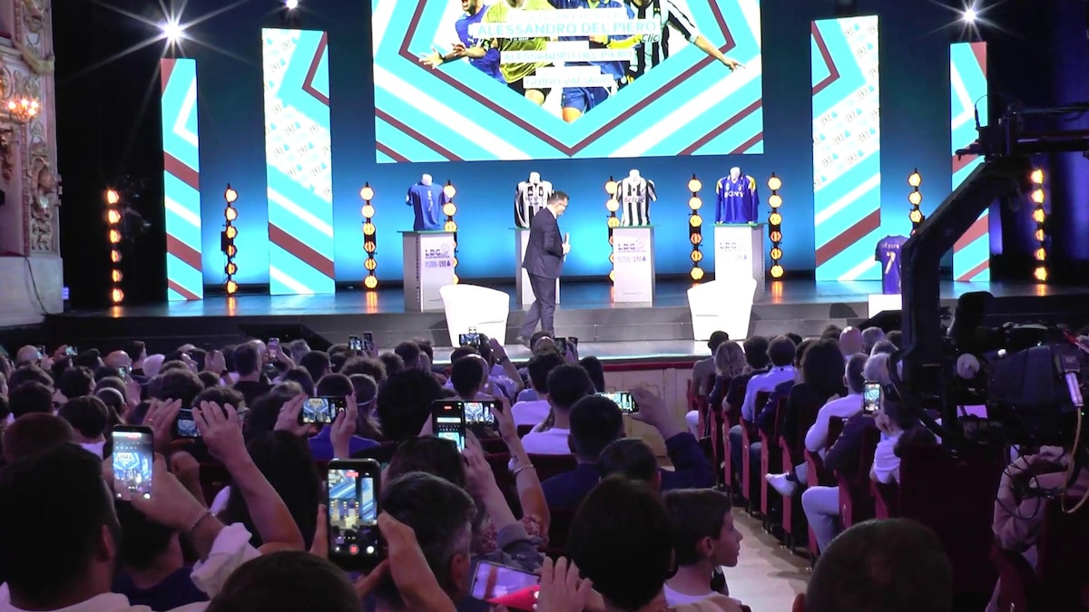 Festival Serie A, la presenza di Del Piero manda in delirio la folla