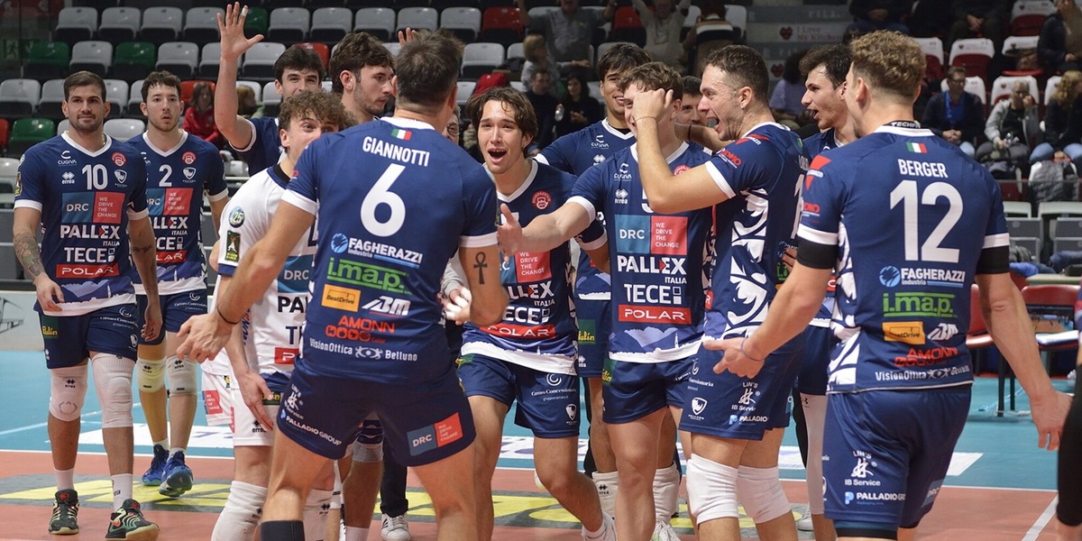 Belluno festeggia per il ripescaggio in A2