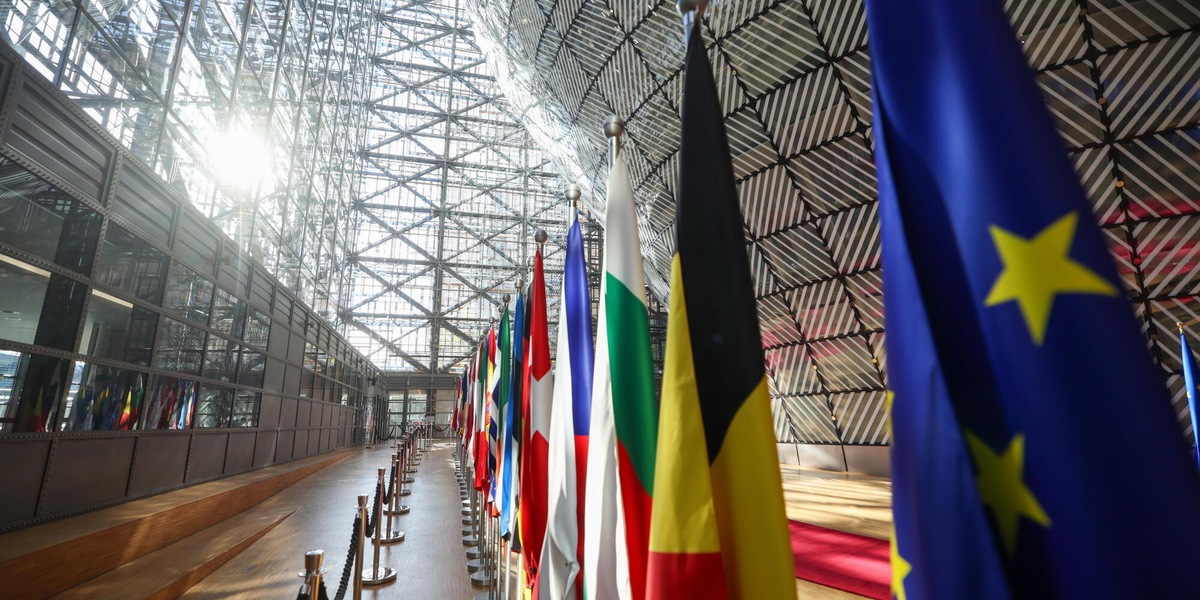 Presidenza Ue per il Bilancio propone 1.730 miliardi, 32,8 in meno di Commissione