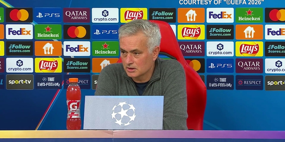 Real Madrid, Mourinho è il nuovo tecnico