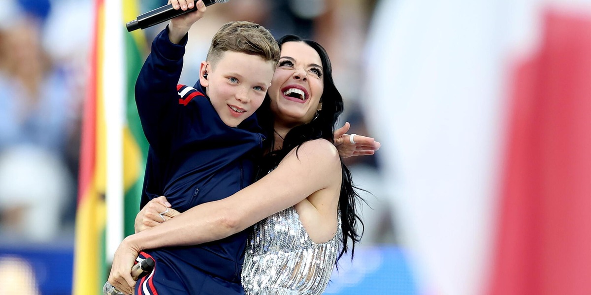 Mondiali: a 10 anni canta con Katy Perry, bimbo norvegese affascina Los Angeles