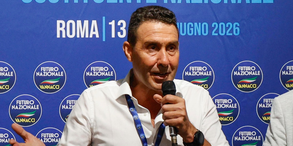 Vannacci, il femminicidio non esiste, è un omicidio come tutti gli altri