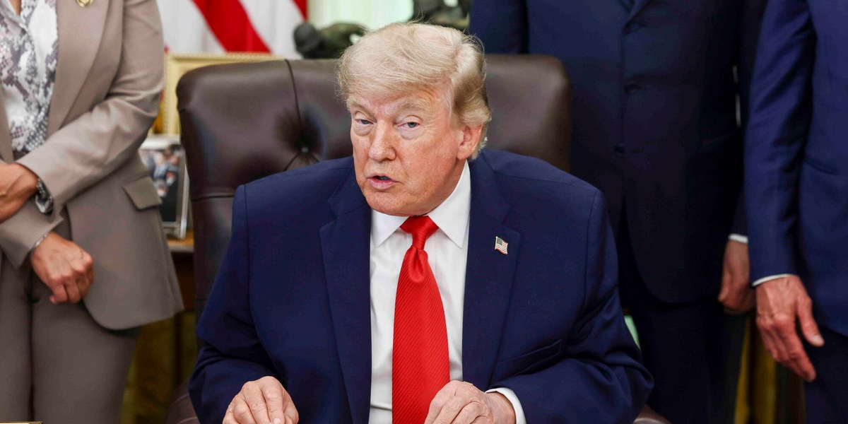 Trump, 'oggi firma elettronica con Iran, fra una settimana in Europa'