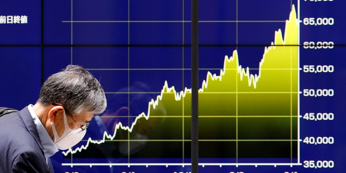 Borsa: Tokyo, apertura poco variata (-0,05%)