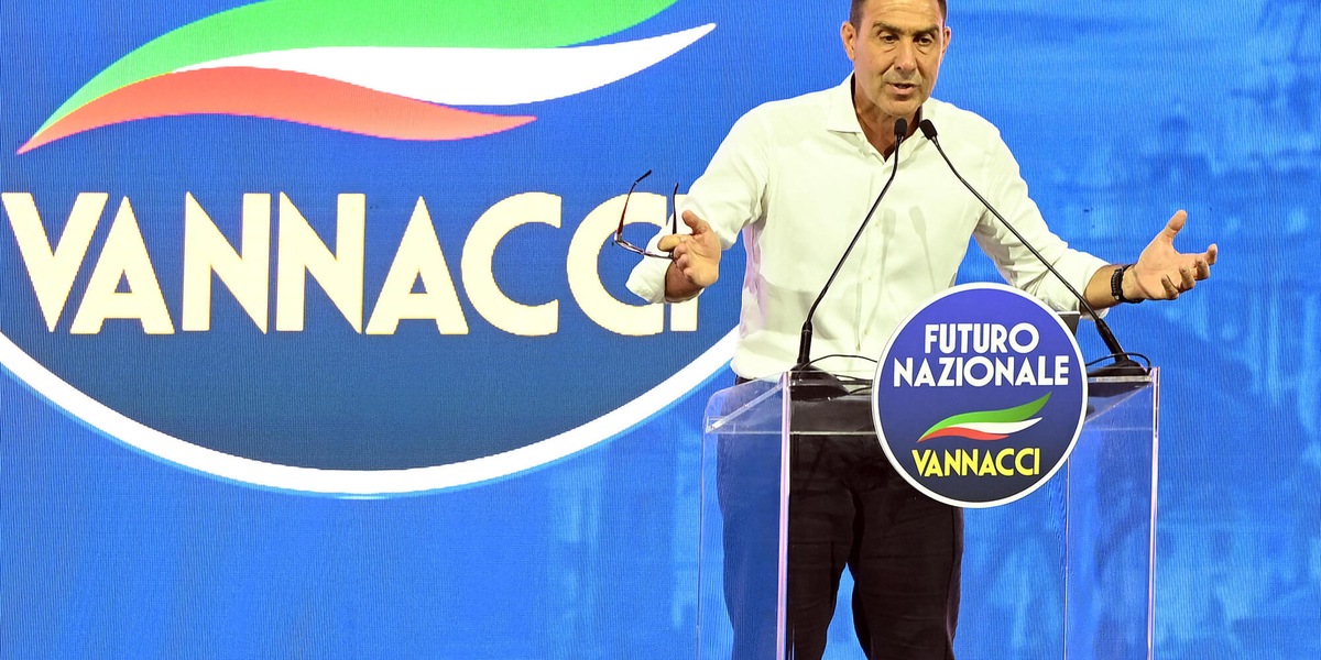 Vannacci, compiere un reato contro un omosessuale è più grave? Non può essere
