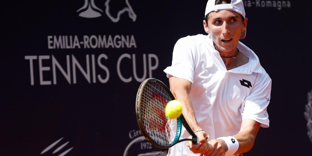 Emilia-Romagna Tennis Cup: sorpresa sul centrale, Djere elimina De Jong