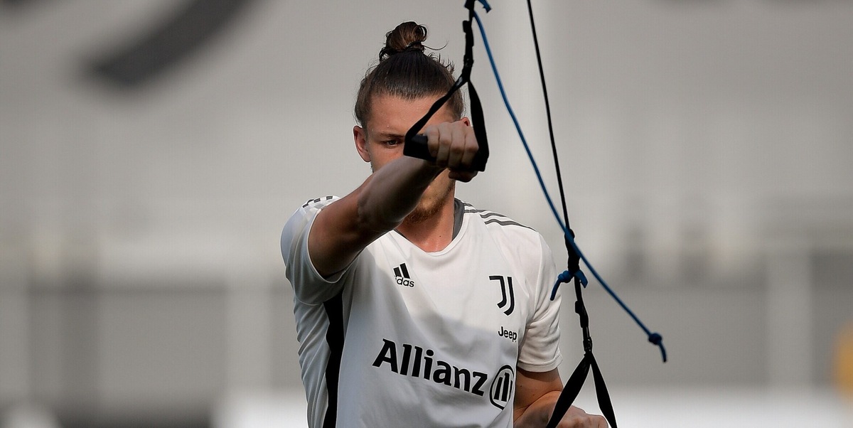Calciomercato Juve, la masterclass Ottolini: il nome per la difesa è un clamoroso ritorno