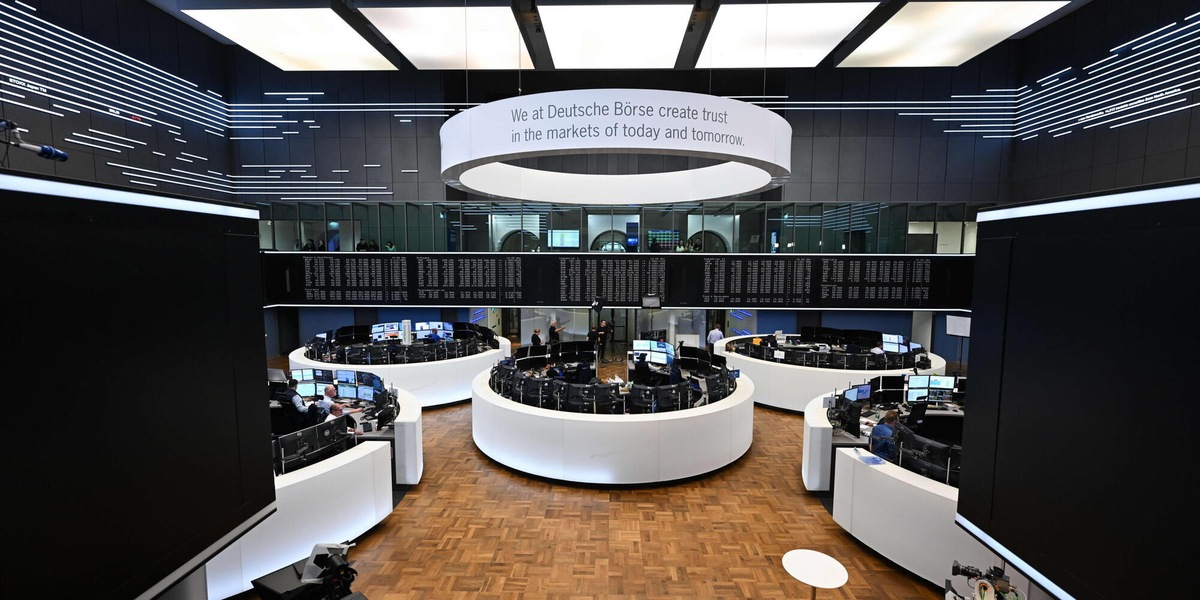 Borsa: Europa contrastata, future Usa positivi, Milano +0,3%