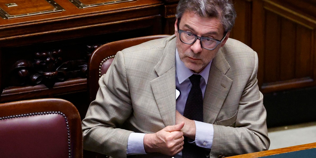 Giorgetti, profitti banche grazie al miglioramento dei conti pubblici