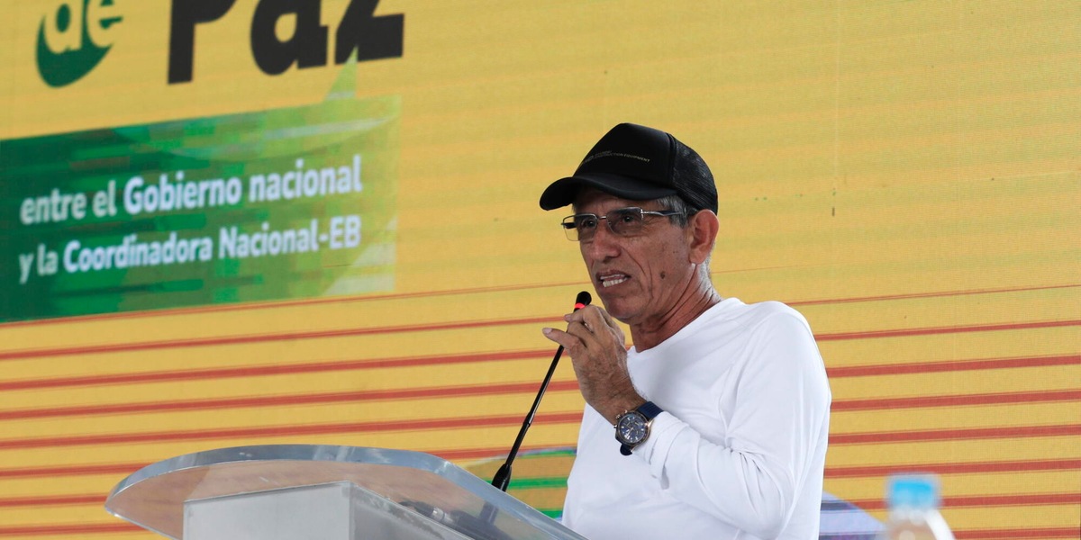 Colombia, cento guerriglieri depongono le armi nel Putumayo