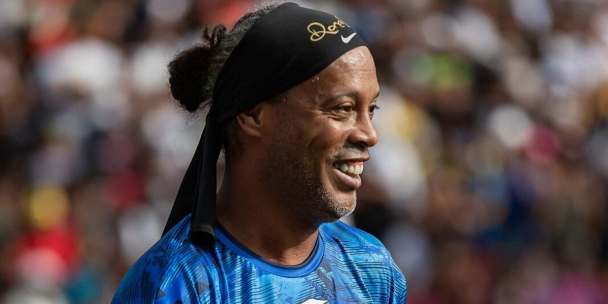 Ronaldinho sorprende tutti e torna a giocare in Italia: ecco dove, l'annuncio clamoroso