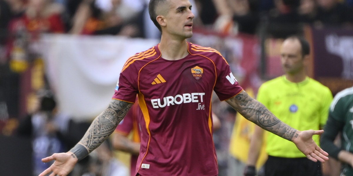 Mancini: "Non guardo il Mondiale, fa male. Champions? Coronamento di un sogno". Il rinnovo a Roma...