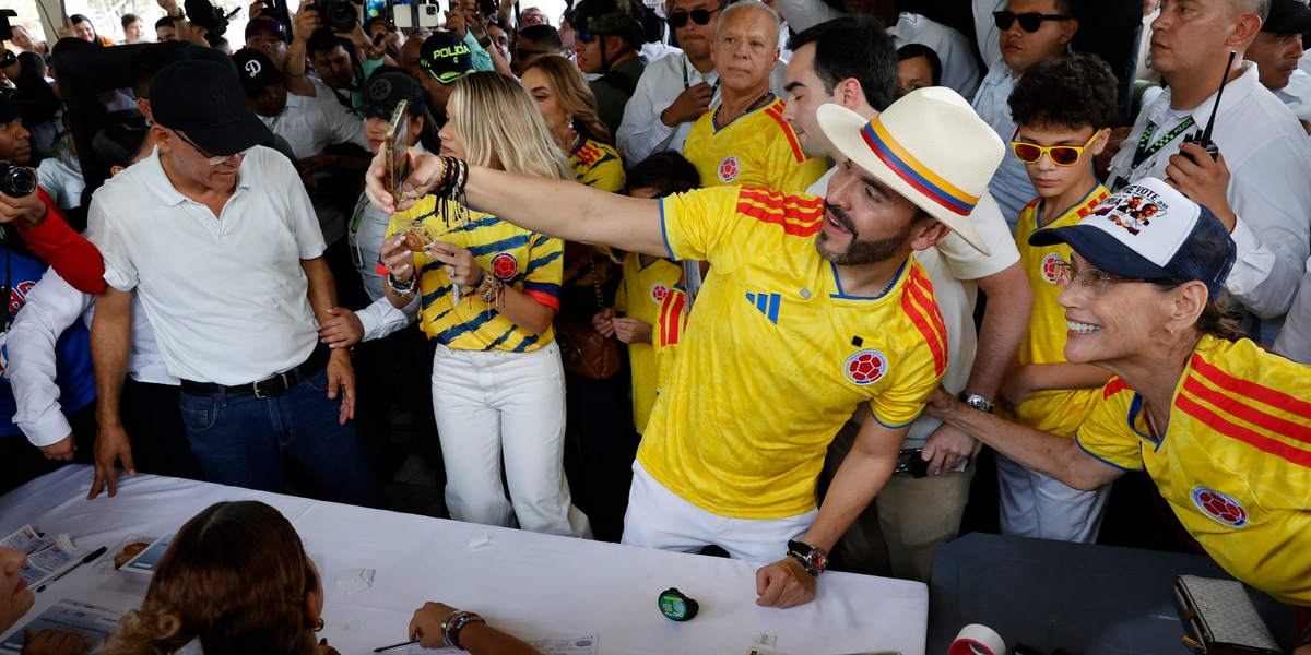 Colombia, de la Espriella si proclama vincitore