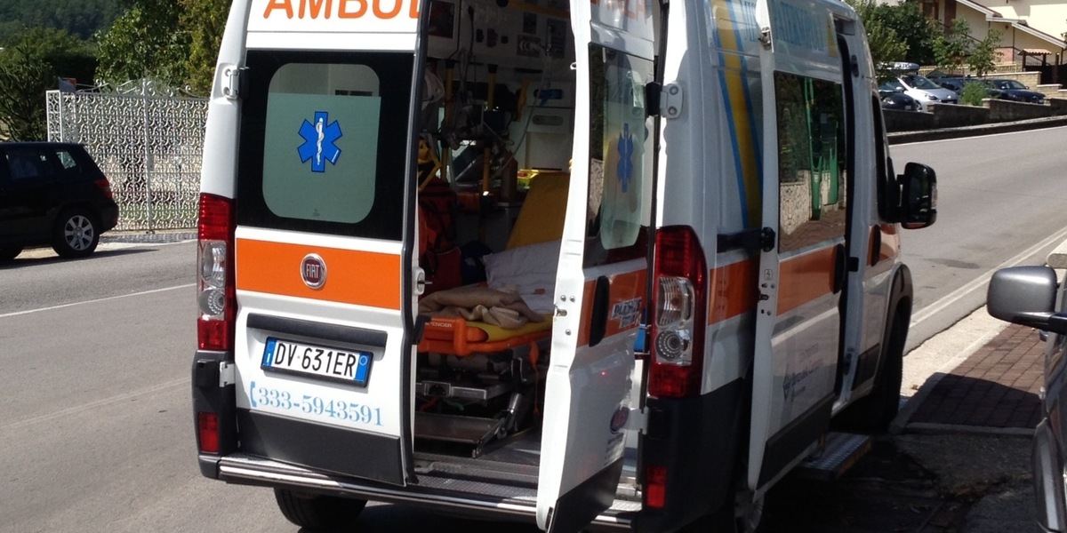 A Milano agente della Polizia locale muore durante un inseguimento