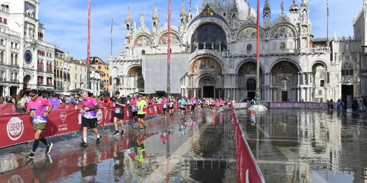 40^ Wizz Air Venicemarathon, boom d’Iscritti superata quota 20.000