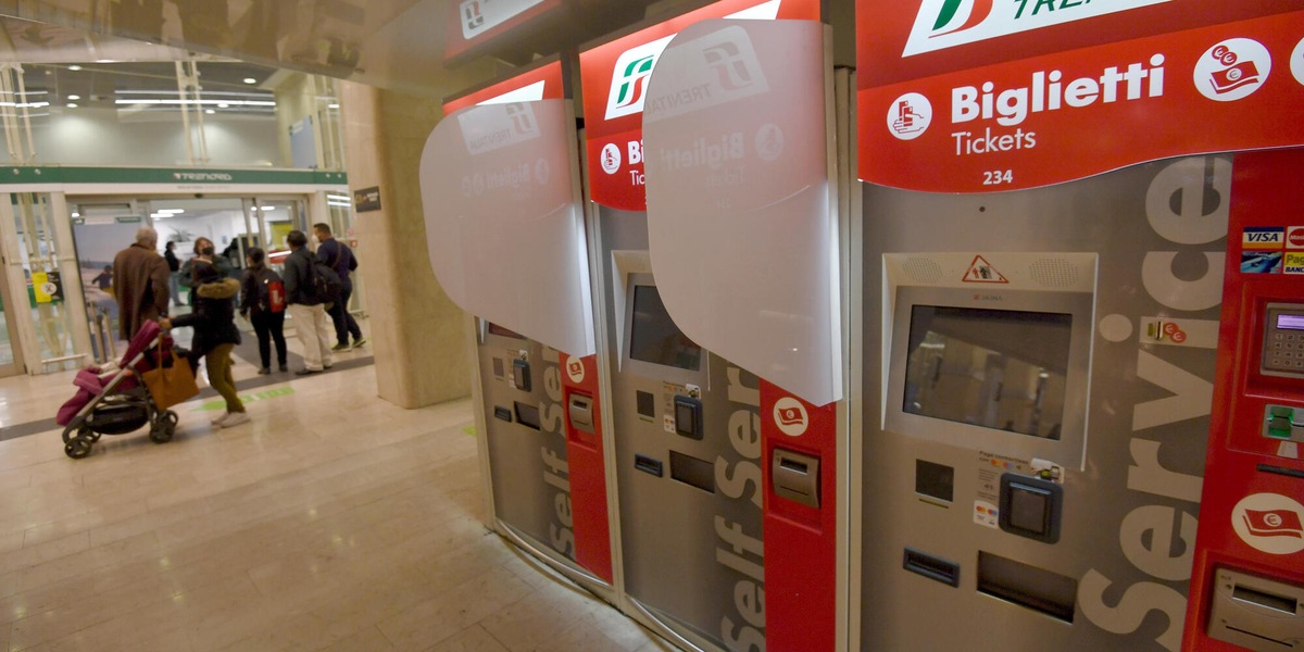 Trenitalia, attacco hacker su alcuni dati dei clienti
