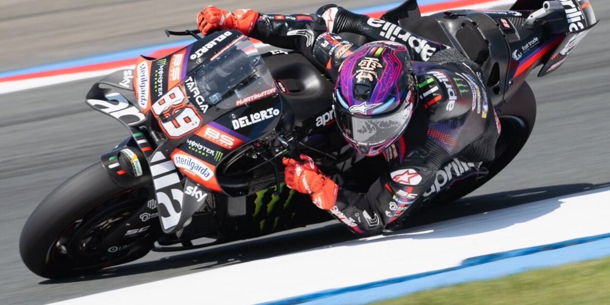 Martin beffa Bezzecchi, pole position ad Assen: come sono andate le qualifiche