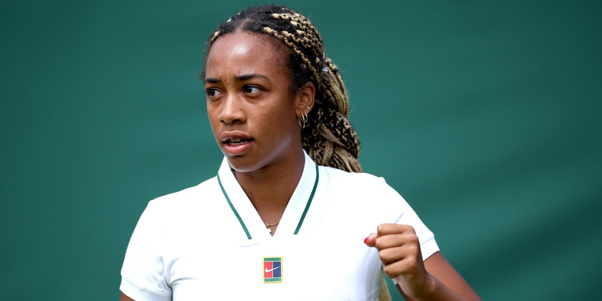 Tyra Grant dà spettacolo a Wimbledon, demolita la beniamina di casa Katie Boulter. Ok la Paolini