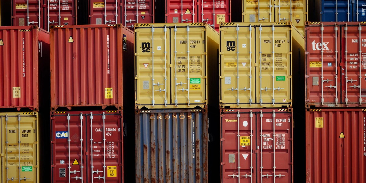 Sace, export +2% nel 2026, nel 2028 arriverà a 690 miliardi