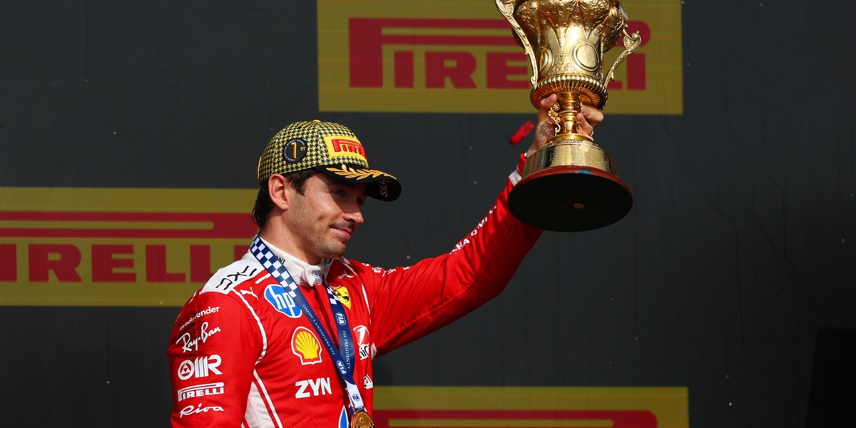 Leclerc vince a Silverstone! Ferrari, la doppietta sfuma con la safety car: Hamilton terzo