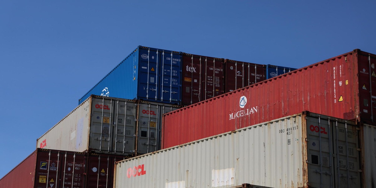 Il deficit commerciale Usa sale in maggio a 77,6 miliardi