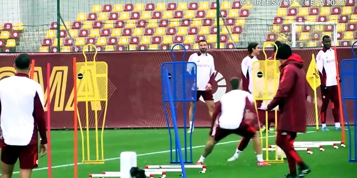 De Rossi: è caccia a Dovbyk