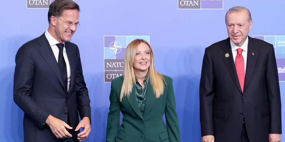 Meloni, rispettiamo gli impegni Nato ma in modo sostenibile e stabilendo priorità