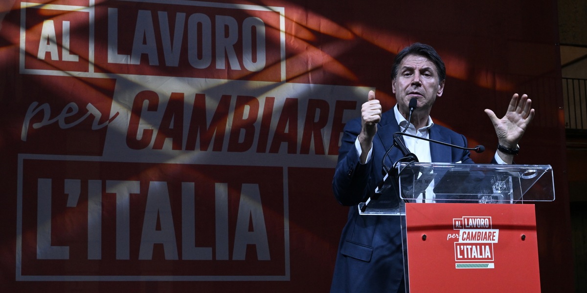 Conte, io da subito per Ucraina, ma no al riarmo per 'minaccia russa'