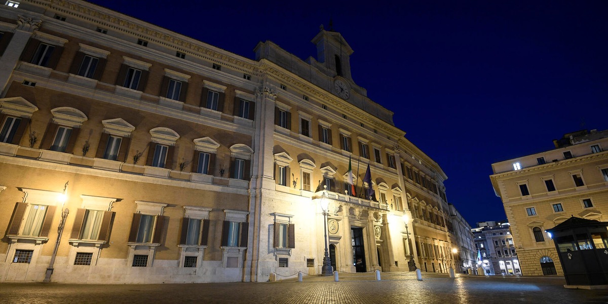 Pressing Lega-FI, stop a tassa sui minipacchi fino ad ottobre 2027