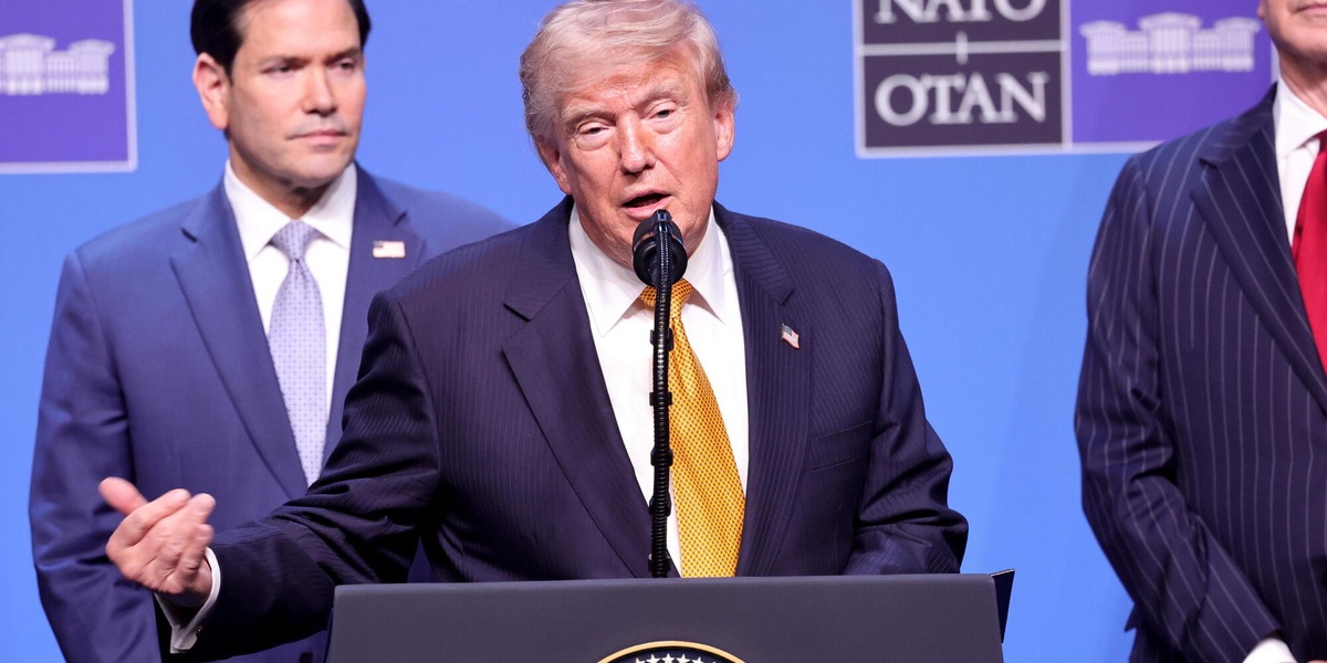 Trump, 'Hormuz resta aperto, nuovo blocco Usa per le navi iraniane'
