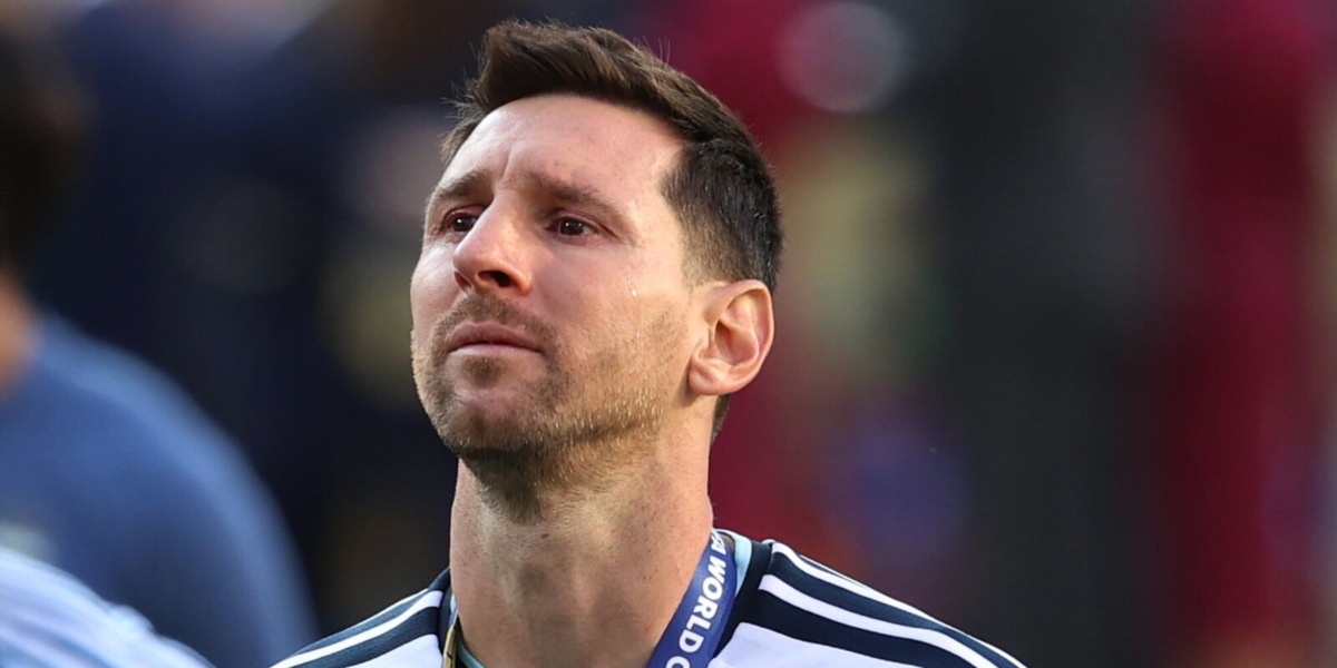 Messi: "Dolore immenso, ci vorrà tempo per guarire". Poi il messaggio alla Spagna