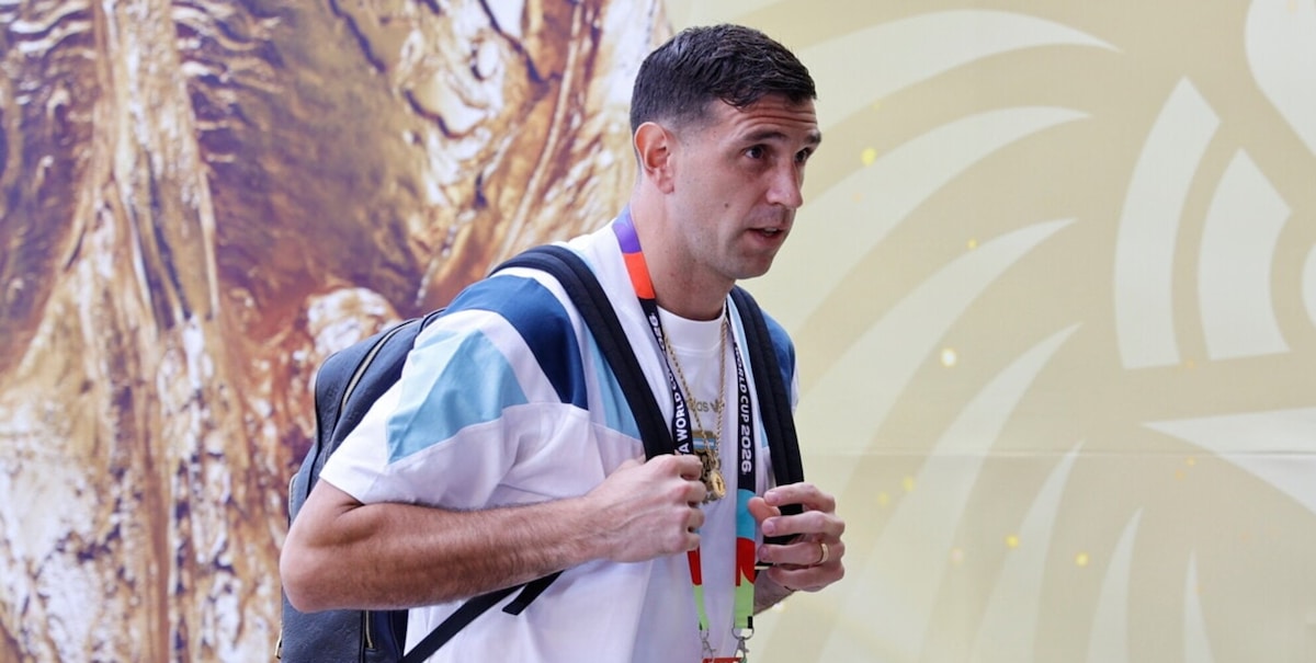 Dibu Martinez, l’annuncio social lascia pochi dubbi: “Forse è il momento di fare un passo indietro”