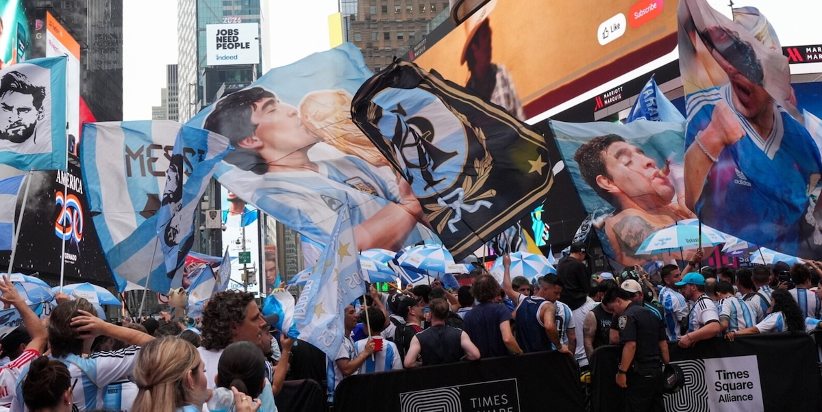 Finale Mondiali, in Argentina esplode la protesta: chiesta la ripetizione della sfida con la Spagna
