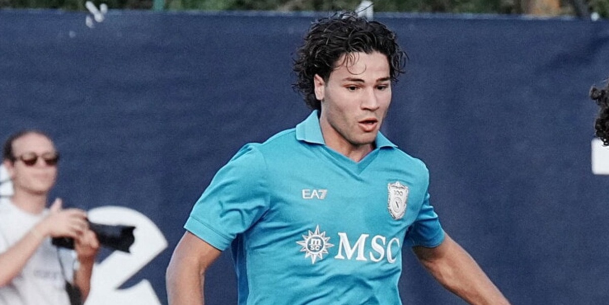 Vergara al Napoli fino al 2031: ufficiale il rinnovo del contratto