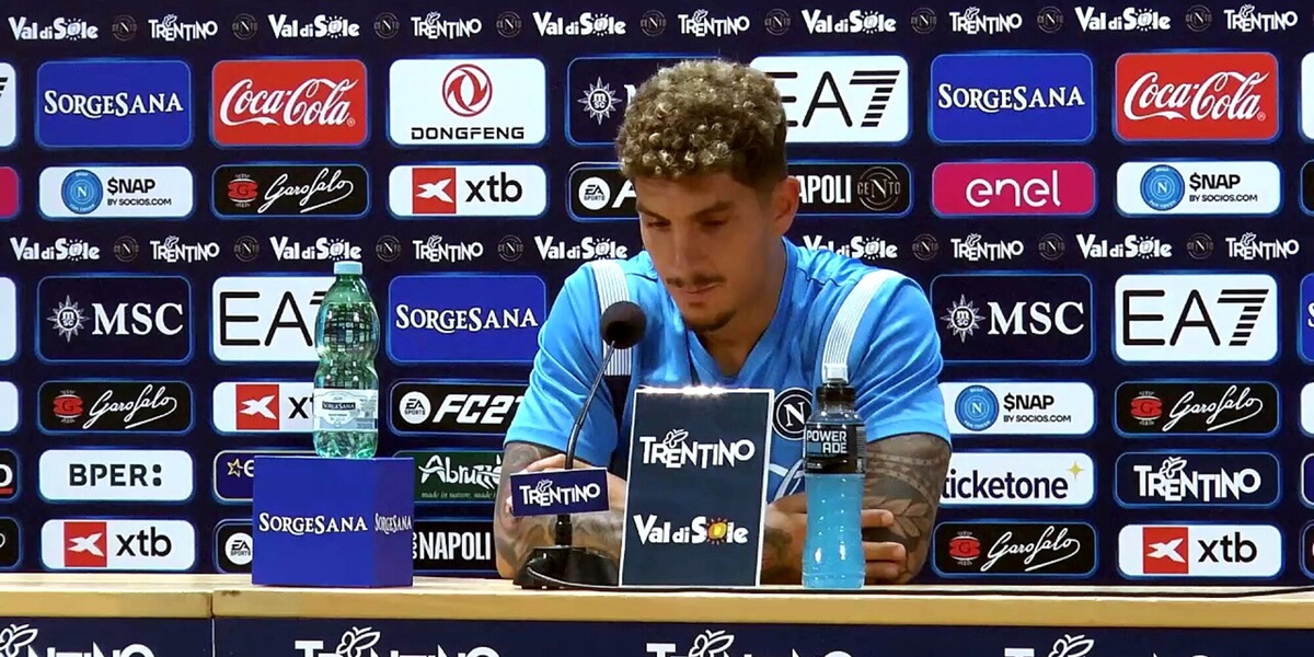 Di Lorenzo: "Mi piacerebbe rimanere a vita qua"