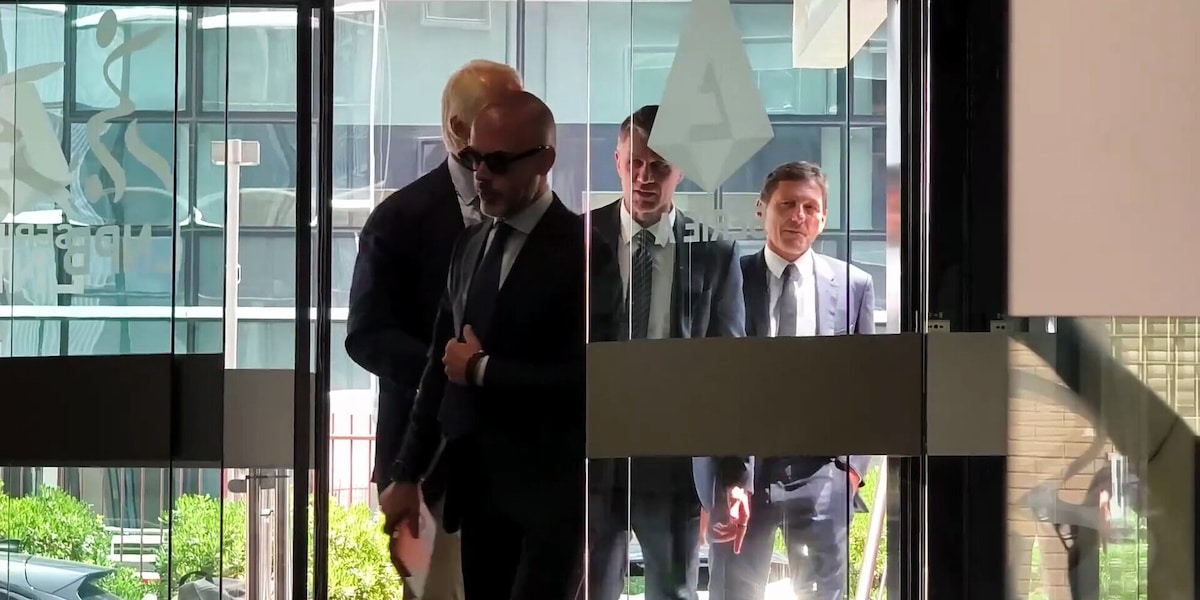 Caos Italia: Maldini e Leonardo si dimettono