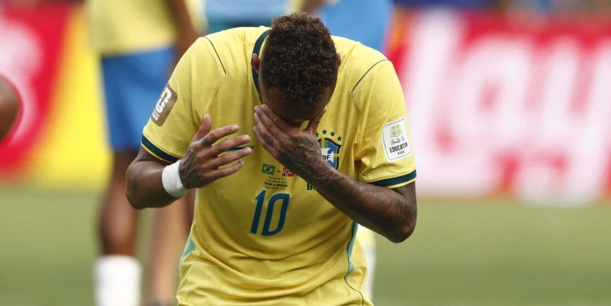 Neymar, addio al Brasile: "Ho vissuto momenti indimenticabili. Percorso ormai concluso"