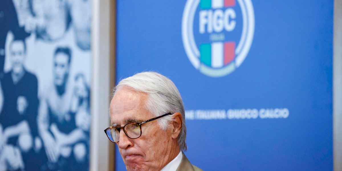 Malagò "domani un'assemblea dell'Uefa sul progetto Fifa"