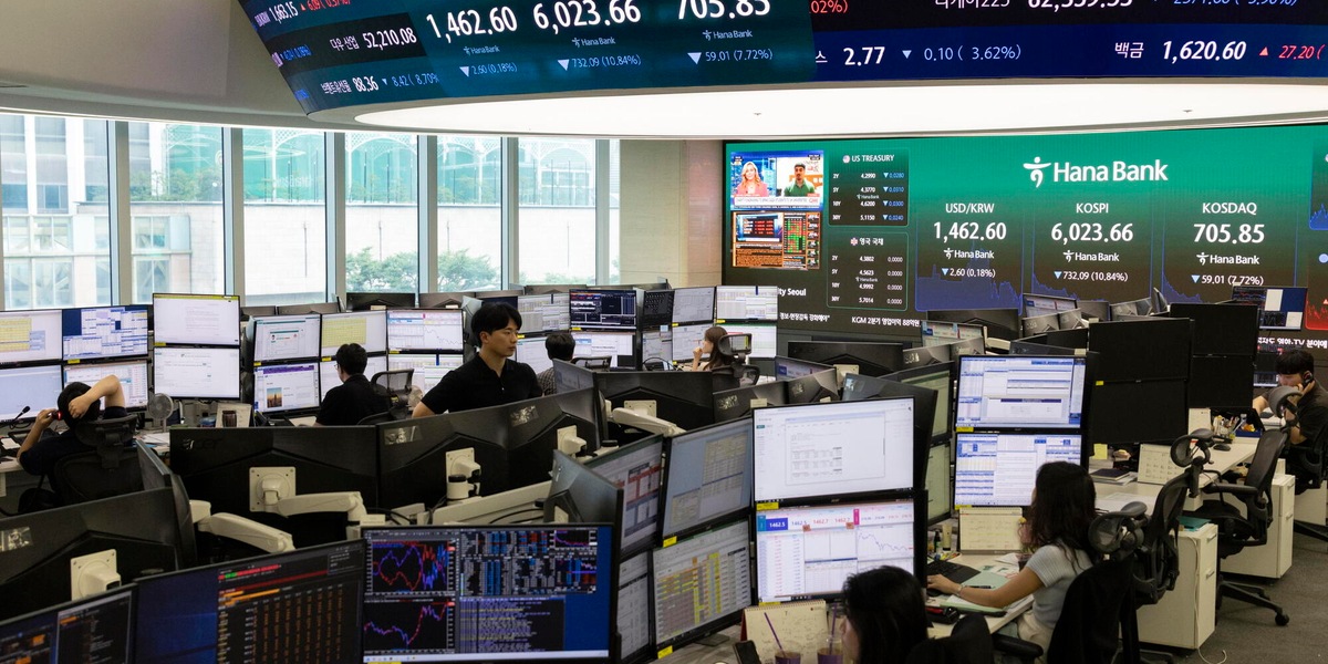 Borsa: Asia ancora negativa con timori su Ia, Europa attesa in calo