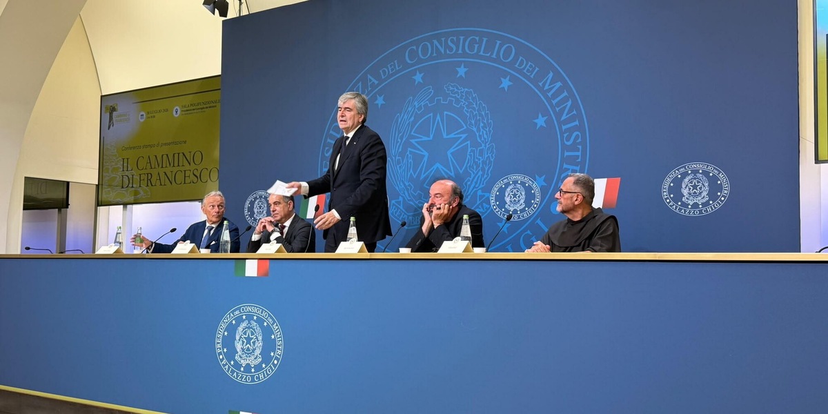 Nasce “Il Cammino di Francesco – Il Cammino della Luce. Ministro Mazzi: “È l’anima dell’Italia”