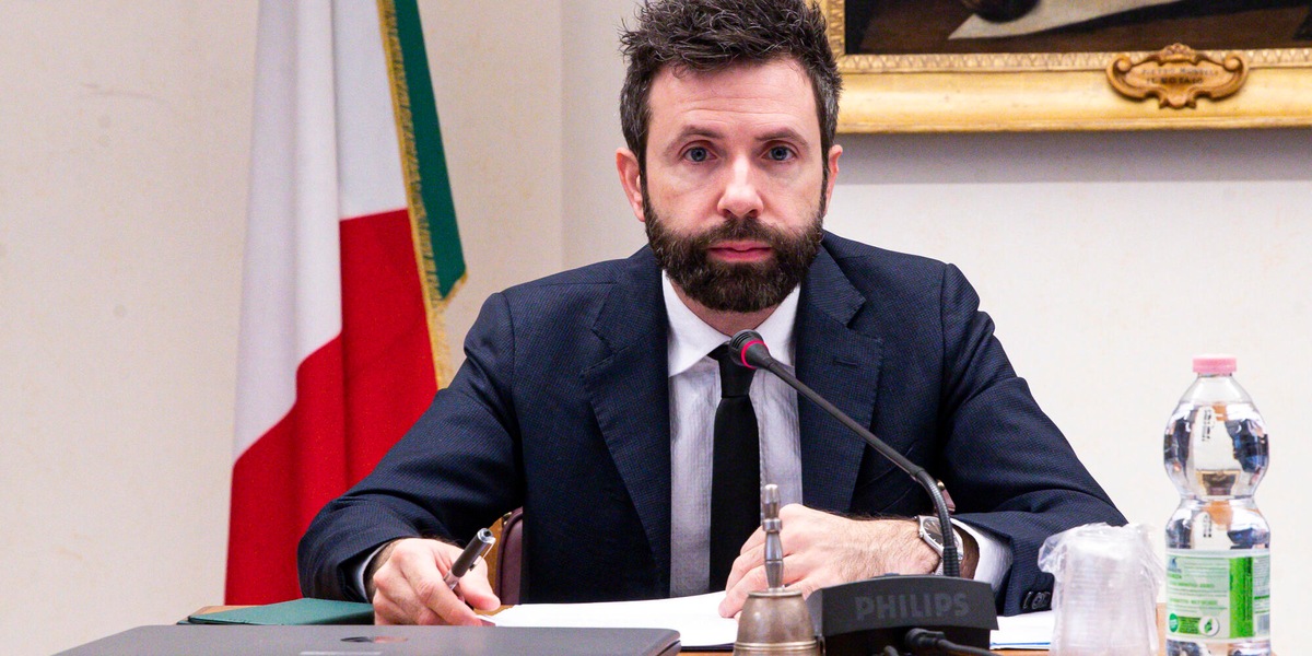 Avs-M5s-Pd, su chat Delmastro da Fontana gravissima lesione a prerogative parlamentari