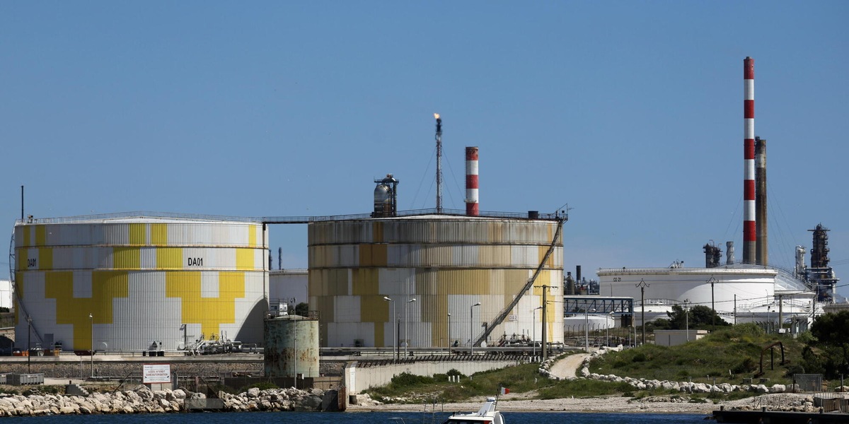 Il petrolio in frenata a New York, a -6,35% con riavvio negoziati Usa-Iran