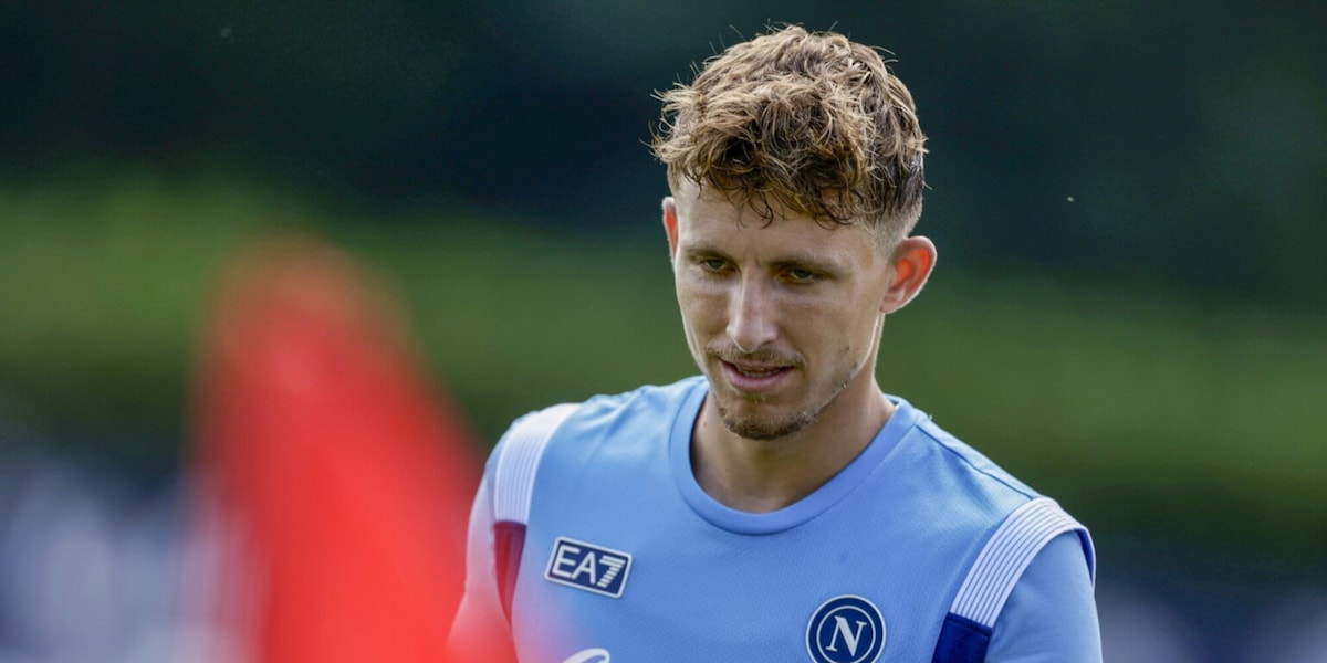 Napoli infuriato, la dura risposta alle accuse dello Schalke: la nota sulla trattativa Lindstrom