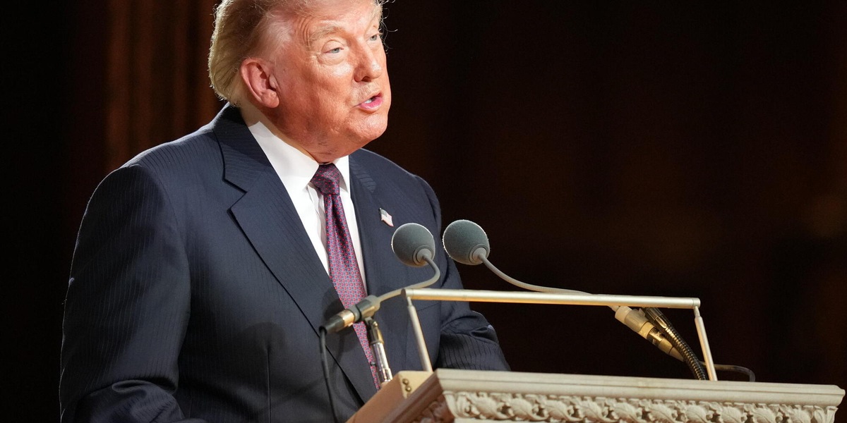 Trump, 'il blocco navale continua fino ad un accordo o ad una resa totale'